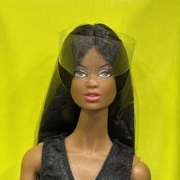 Integrity Toys Basic Edition Groove Romper Doll Collectible NRFB New In‎ Box - Picture 1 of 11